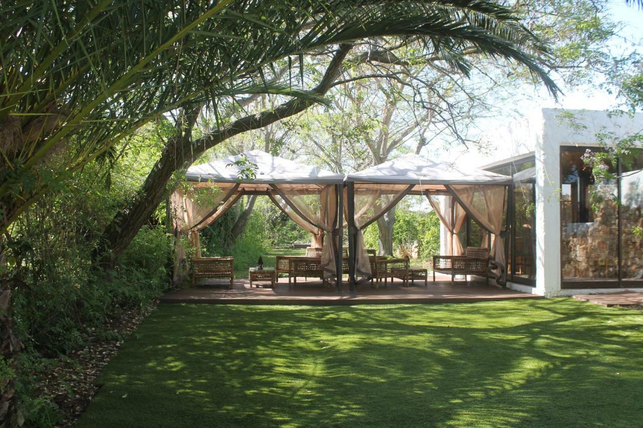 Canavial Garden (Adults Only) 拉哥斯 外观 照片